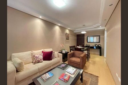 7_photo/94dcfab5b7.1fa6a91c389b6b6f-ATLAS-384bb1dd-aac5-4af7-a35d-3f60cd917db7.jpg de casa à venda com 3 quartos, 198m² em Uberaba, Curitiba