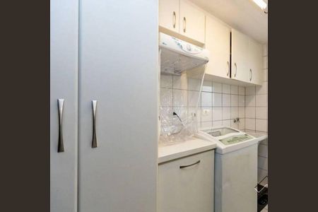 6_photo/94dcfab5b7.1fa6a91c389b6b6f-ATLAS-3fc608dc-3003-4014-acec-6c68b63541cb.jpg de casa à venda com 3 quartos, 143m² em Uberaba, Curitiba