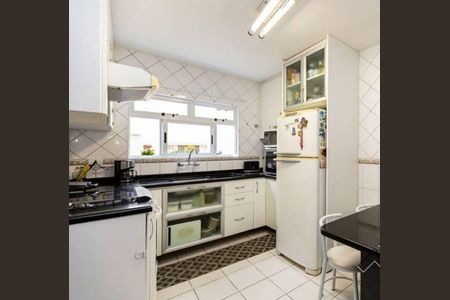 14_photo/94dcfab5b7.1fa6a91c389b6b6f-ATLAS-9f3213a5-45ff-4d18-9f16-70596d47190a.jpg de casa à venda com 3 quartos, 143m² em Uberaba, Curitiba