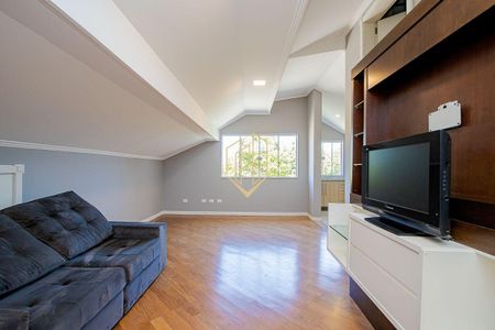 4_photo/94dcfab64f.babca6c7f82b9010-ATLAS-14878b29-1e58-4eb2-a77a-552bc35bdac9.jpg de casa de condomínio à venda com 3 quartos, 386m² em Uberaba, Curitiba