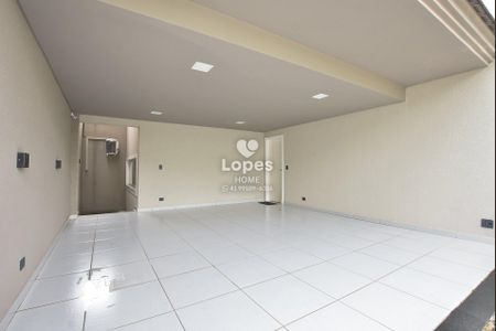 50_photo/94dcfab64f.babca6c7f82b9010-ATLAS-a5500376-afa3-4581-a2e8-b428e0d50f7f.jpg de casa de condomínio à venda com 4 quartos, 368m² em Uberaba, Curitiba