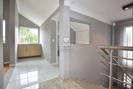 43_photo/94dcfab64f.babca6c7f82b9010-ATLAS-e50a5f70-1330-45a9-b134-335e08cab6d8.jpg de casa de condomínio à venda com 4 quartos, 368m² em Uberaba, Curitiba