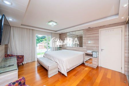 11_photo/94dcfab699.906020ab0bc1df8b-ATLAS-1655a70b-6d5c-4f8e-b1fe-3ccc99770593.jpg de casa de condomínio para alugar com 5 quartos, 470m² em Uberaba, Curitiba