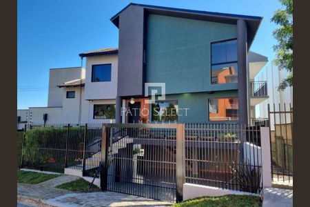 5_photo/94dcfab6fb.e55d5649294f0132-ATLAS-1e8d270f-4488-4f07-8ce8-c5da6eafab9b.jpg de casa à venda com 3 quartos, 154m² em Uberaba, Curitiba