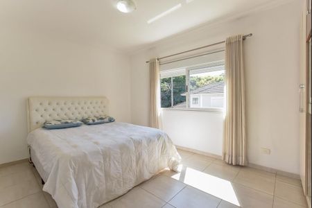 26_photo/94dcfab8ad.551ba6ebf733e364-ATLAS-dd1a2da4-6bce-4baf-bb0b-b9b7991d9b03.jpg de casa à venda com 3 quartos, 178m² em Uberaba, Curitiba