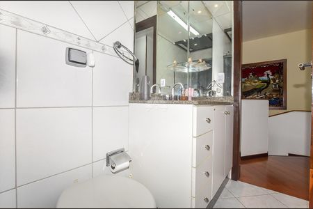 12_photo/94dcfab8ff.ba3e4f1a03d92c8a-ATLAS-3e8ab760-b3af-47f2-915c-418a42226257.jpg de casa à venda com 3 quartos, 123m² em Uberaba, Curitiba