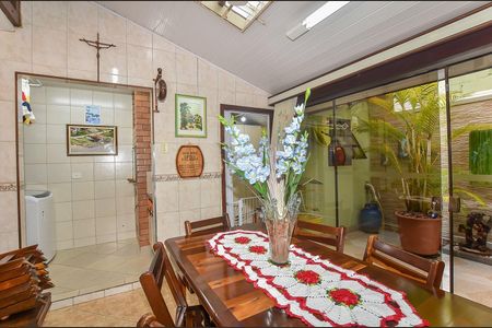 10_photo/94dcfab8ff.ba3e4f1a03d92c8a-ATLAS-e7f1ede0-995a-4b5a-b0d7-07ca975bc52c.jpg de casa à venda com 3 quartos, 123m² em Uberaba, Curitiba