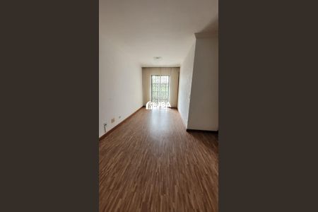 4_photo/94dcfabac7.9c54aea5e62b7cf3-ATLAS-469942dd-e4d3-4f0f-bd56-29b563646f8b.jpg de apartamento para alugar com 3 quartos, 66m² em Uberaba, Curitiba