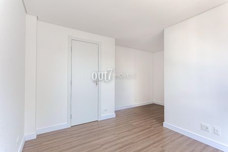 3_photo/94dcfabb3d.47cbc4497487a3da-ATLAS-1b4857af-6ace-4fa6-aa75-ce96192cc479.jpg de casa à venda com 3 quartos, 112m² em Uberaba, Curitiba