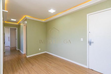 5_photo/94dcfabb57.72be5f78707f8116-ATLAS-2ba42f04-9940-4a52-9b8d-9e8f2a64d353.jpg de apartamento à venda com 3 quartos, 65m² em Uberaba, Curitiba