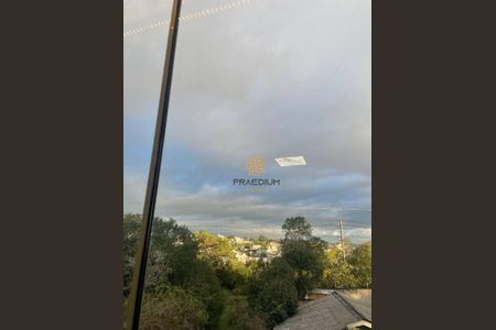 4_photo/94dcfabbef.80a7f3f1b00bd23a-ATLAS-34a4c3ed-8065-400c-aab6-6d4baf1a65d1.jpg de casa à venda com 3 quartos, 120m² em Uberaba, Curitiba