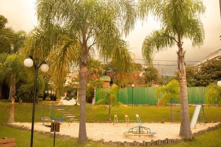 10_photo/94dcfabc3d.a3fcbfcae5733947-ATLAS-4b35e857-4bbf-45f7-bf97-6af3853458cf.jpg de casa à venda com 5 quartos, 390m² em Uberaba, Curitiba