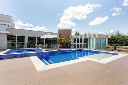 8_photo/94dcfabc3d.a3fcbfcae5733947-ATLAS-57f9ec0a-9a1a-41fa-8715-c1f460eb38e8.jpg de casa à venda com 5 quartos, 480m² em Uberaba, Curitiba