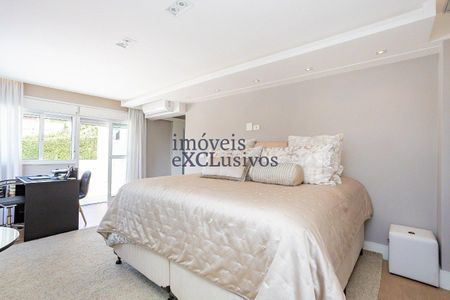 5_photo/94dcfabc3d.a3fcbfcae5733947-ATLAS-6b02adb1-e45e-4a71-aa85-17b7ede021f3.jpg de casa para alugar com 5 quartos, 480m² em Uberaba, Curitiba