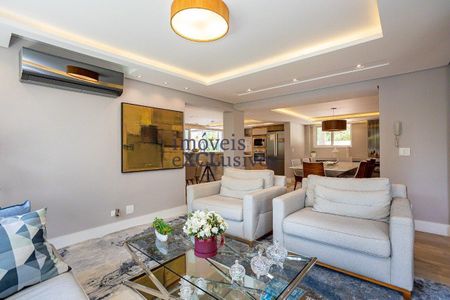 3_photo/94dcfabc3d.a3fcbfcae5733947-ATLAS-88b91600-7ca9-45f3-a46e-6de2d1577285.jpg de casa para alugar com 5 quartos, 480m² em Uberaba, Curitiba