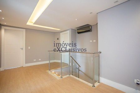 43_photo/94dcfabc3d.a3fcbfcae5733947-ATLAS-ac693cb2-d47b-4c1c-997b-5418378d3a9c.jpg de casa para alugar com 5 quartos, 480m² em Uberaba, Curitiba