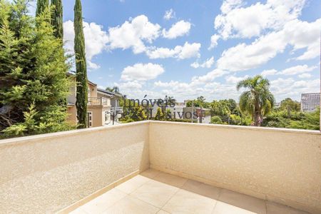 9_photo/94dcfabc3d.a3fcbfcae5733947-ATLAS-c5d2b537-ac9a-48db-9907-d9d6b20a5896.jpg de casa para alugar com 5 quartos, 480m² em Uberaba, Curitiba