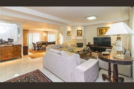 11_photo/94dcfabd3b.cf2e192b1746b475-ATLAS-18e1b413-a098-4623-8deb-bd9f7a0bac2a.jpg de casa à venda com 4 quartos, 396m² em Uberaba, Curitiba