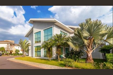 5_photo/94dcfabd3b.cf2e192b1746b475-ATLAS-71627ca8-be14-4864-8a7a-210cf0f0a19c.jpg de casa à venda com 4 quartos, 396m² em Uberaba, Curitiba