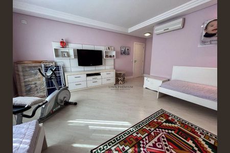 73_photo/94dcfabd3b.cf2e192b1746b475-ATLAS-f375dd4a-4dc7-467c-b6aa-cbb3a1047d1b.jpg de casa à venda com 4 quartos, 396m² em Uberaba, Curitiba