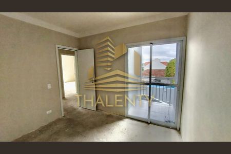 8_photo/94dcfabe47.5b63f18bcccc212e-ATLAS-0b18aff5-9ac3-4e32-a07d-54bbc79d17d0.jpg de casa à venda com 3 quartos, 141m² em Uberaba, Curitiba