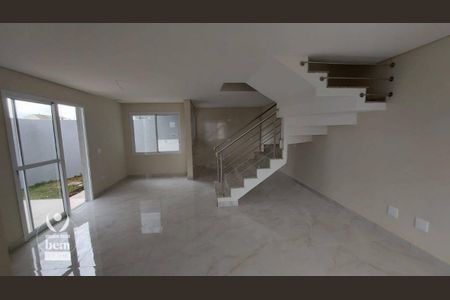 3_photo/94dcfabe47.aeaea9273f1b0468-ATLAS-1737d11e-534b-4f28-961b-7b48d2f7f3fa.jpg de casa à venda com 3 quartos, 141m² em Uberaba, Curitiba