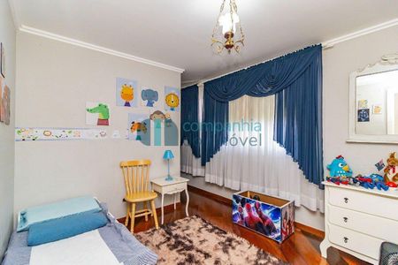 20_photo/94dcfabe75.6618d879b31b9a75-ATLAS-9d0dae82-c1a2-4bf1-bfe4-1d1ca97a4a76.jpg de casa à venda com 5 quartos, 168m² em Uberaba, Curitiba