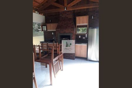 47_photo/94dcfabedd.10d441156e7c0a98-ATLAS-bd0eb847-460c-4d60-a803-ffc2c5c1ffd3.jpg de apartamento à venda com 2 quartos, 58m² em Uberaba, Curitiba