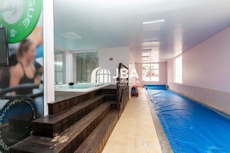 32_photo/94dcfabedd.5138e2b24b90eb69-ATLAS-afcd7bbe-fb33-47e4-818d-1f102bd9a5f8.jpg de apartamento à venda com 2 quartos, 58m² em Uberaba, Curitiba