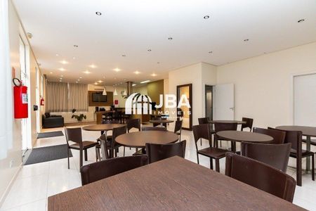 33_photo/94dcfabedd.5138e2b24b90eb69-ATLAS-ebeb44a9-49af-4c34-ae2b-d3a874096203.jpg de apartamento à venda com 2 quartos, 58m² em Uberaba, Curitiba