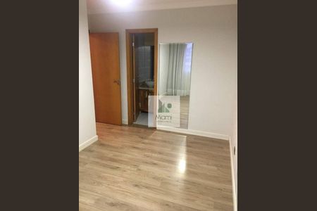 45_photo/94dcfabedd.582e2d3cd13a019b-ATLAS-b13bd982-d9c8-4550-a509-414c055fdcc4.jpg de apartamento para alugar com 3 quartos, 74m² em Uberaba, Curitiba