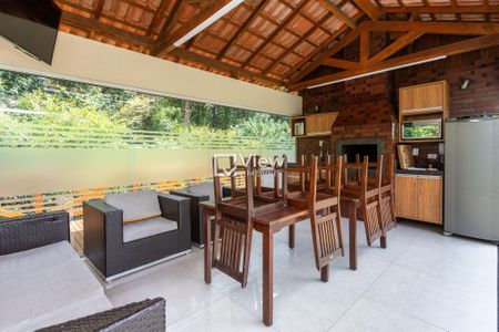 20_photo/94dcfabedd.64b44b77d4fc65d1-ATLAS-302fc656-32ea-4257-868c-f3cdbb825e8f.jpg de apartamento à venda com 3 quartos, 73m² em Uberaba, Curitiba