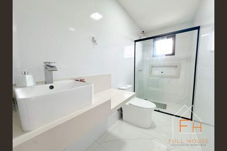 4_photo/94dcfabf81.61df383ebc62b81a-ATLAS-399fa63e-9ec6-42c3-a2e2-6359c71786f9.jpg de casa à venda com 3 quartos, 113m² em Uberaba, Curitiba