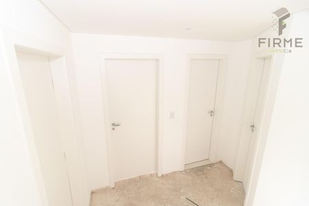 8_photo/94dcfac0d7.262ceba623027ca5-ATLAS-558a9857-4625-49af-9112-2baefeeecc97.jpg de casa à venda com 3 quartos, 117m² em Uberaba, Curitiba