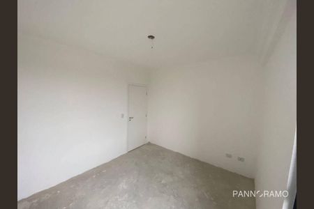 3_photo/94dcfac0d7.e968a236ebbcaf16-ATLAS-a8e2d366-0795-46bf-bd3f-f0d53c15846d.jpg de casa à venda com 4 quartos, 149m² em Uberaba, Curitiba