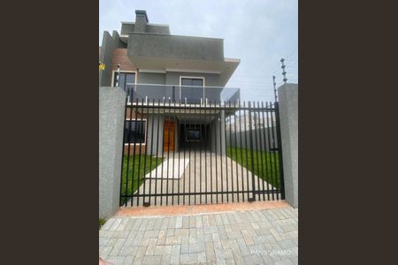 5_photo/94dcfac0d7.e968a236ebbcaf16-ATLAS-b3b58084-c5da-426c-9c08-a9994a43d3dd.jpg de casa à venda com 4 quartos, 149m² em Uberaba, Curitiba