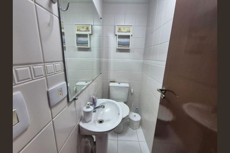 5_photo/94dcfac0db.35e43a4f309e4fc6-ATLAS-153f9599-2cb2-44ec-a024-23faad5d53f7.jpg de casa à venda com 3 quartos, 120m² em Uberaba, Curitiba