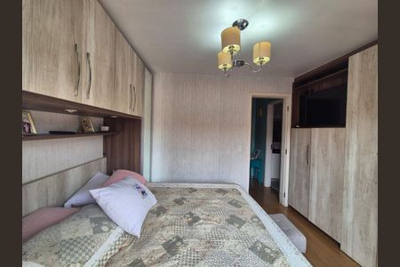 7_photo/94dcfac0db.35e43a4f309e4fc6-ATLAS-5a034aad-e66c-48fa-8880-e48a1016850e.jpg de casa à venda com 3 quartos, 120m² em Uberaba, Curitiba