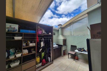 24_photo/94dcfac0db.35e43a4f309e4fc6-ATLAS-e6045f1f-effa-4058-85f8-cb5bc9e3cb5d.jpg de casa à venda com 3 quartos, 120m² em Uberaba, Curitiba