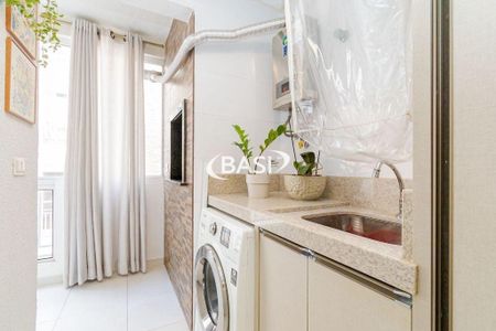 19_photo/94dcfac12d.00b2a68ad2326bbb-ATLAS-aaba8d74-214d-4f7a-a618-1d7e88b55f11.jpg de casa à venda com 2 quartos, 67m² em Uberaba, Curitiba