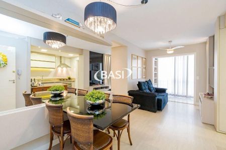 4_photo/94dcfac12d.00b2a68ad2326bbb-ATLAS-bcb67399-c8ce-4157-8e37-c98f53d2bc32.jpg de casa à venda com 2 quartos, 67m² em Uberaba, Curitiba