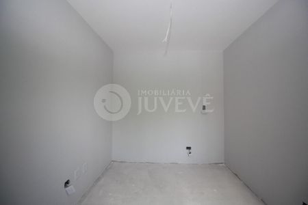 2_photo/94dcfac141.3aa916136add0e3f-ATLAS-e5657ab6-e5fc-4a19-99eb-03cf0807b1fc.jpg de casa à venda com 3 quartos, 109m² em Uberaba, Curitiba