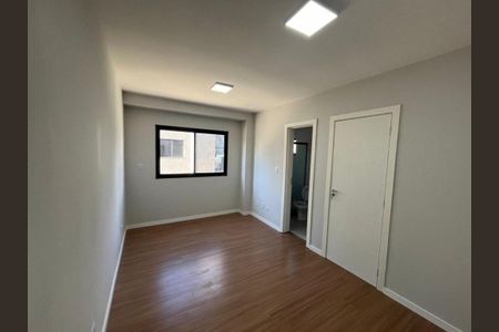 5_photo/94dcfac141.bc091cc2bdbd9366-ATLAS-39478bcd-72f1-44fc-af9f-5360597bcd86.jpg de casa à venda com 3 quartos, 109m² em Uberaba, Curitiba