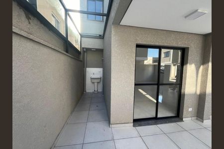 7_photo/94dcfac141.bc091cc2bdbd9366-ATLAS-97777158-78a2-4c75-859e-b1d4a930d987.jpg de casa à venda com 3 quartos, 109m² em Uberaba, Curitiba