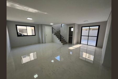 3_photo/94dcfac141.bc091cc2bdbd9366-ATLAS-f327d4e4-26f1-4ea0-93e2-85f80e94b360.jpg de casa à venda com 3 quartos, 109m² em Uberaba, Curitiba