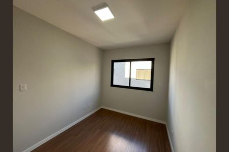 8_photo/94dcfac141.bc091cc2bdbd9366-ATLAS-fa972063-34bb-4fe9-99c8-6fd33bc8f3d6.jpg de casa à venda com 3 quartos, 109m² em Uberaba, Curitiba