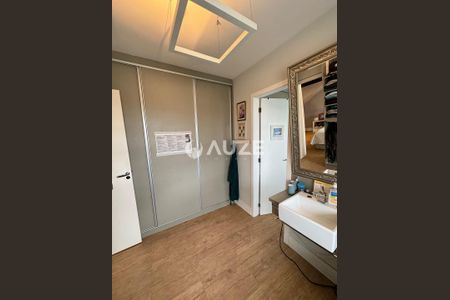 12_photo/94dcfac18b.ceff8192393c33de-ATLAS-573d15f4-b299-4a50-bccc-e0e7047c36ed.jpg de apartamento à venda com 3 quartos, 151m² em Boqueirão, Curitiba