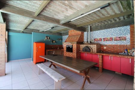 3_photo/94dcfac28f.ac8dd0fef4b2ad78-ATLAS-4d48aa1b-6a18-4a97-b8fd-a27f1b2620d9.jpg de casa à venda com 2 quartos, 129m² em Boqueirão, Curitiba