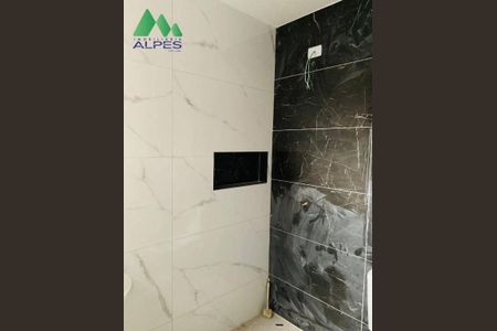 13_photo/94dcfac41b.da625635bce32c95-ATLAS-47d0b0e3-2a34-4aff-b7f9-22c3e8e1295f.jpg de casa à venda com 3 quartos, 64m² em Uberaba, Curitiba