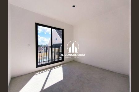 18_photo/94dcfac43b.46cdeb0f1ccf9820-ATLAS-081999a6-dcc3-4ad5-97a5-c5e2aa95c4fa.jpg de casa à venda com 3 quartos, 105m² em Uberaba, Curitiba